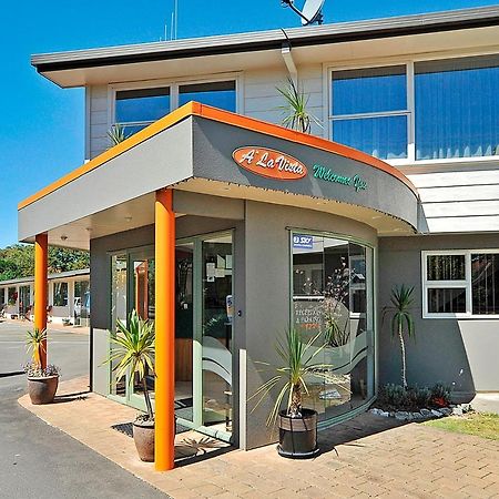 A'La Vista Motel Palmerston North Buitenkant foto