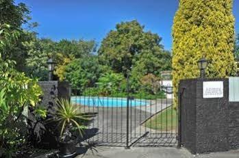 A'La Vista Motel Palmerston North Buitenkant foto