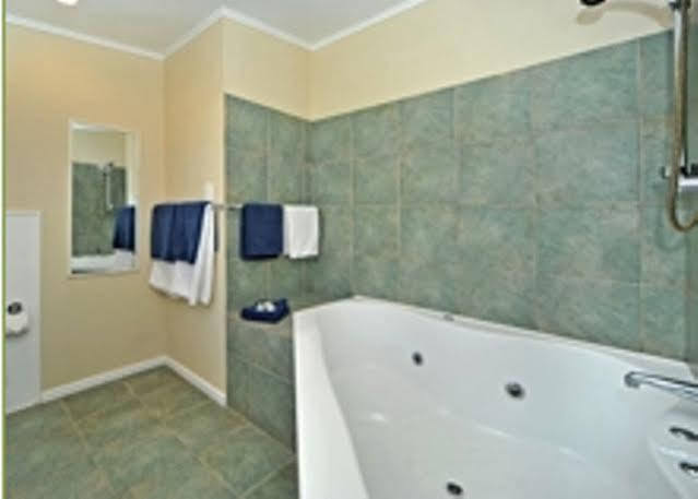 A'La Vista Motel Palmerston North Buitenkant foto